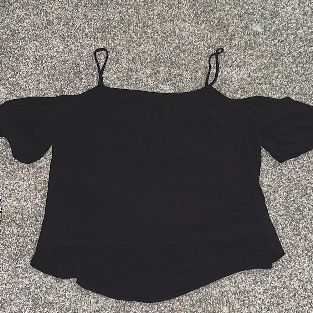 One ❤️ Clothing in LA Flow Shirt